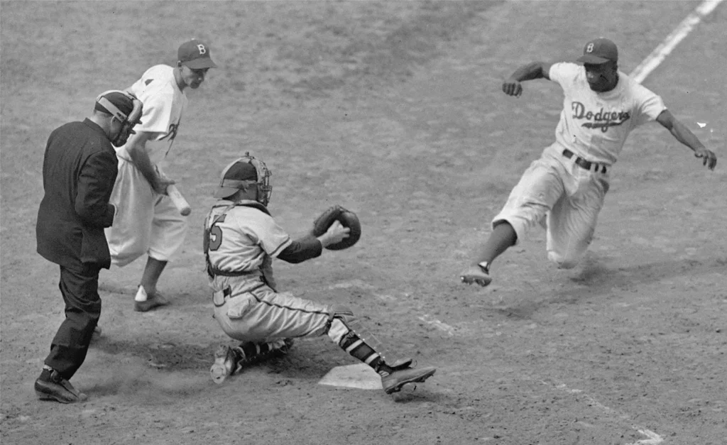 Jackie Robinson home game Boston Braves league 1948