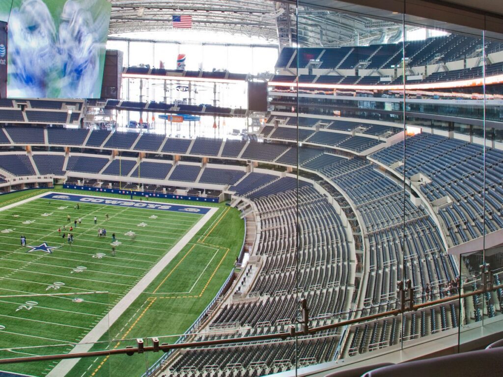 Dallas Cowboy Stadium SPLASH 1200x900 1