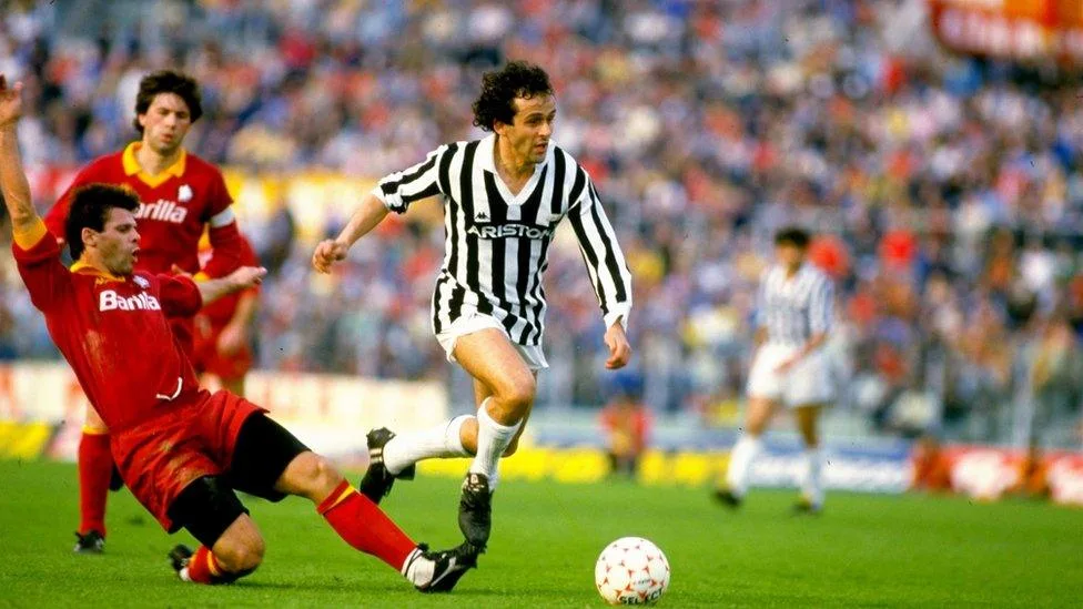 10 Best Midfielders of All Time: A Legendary Line-Up 16 85974441 gettyimages 1555524