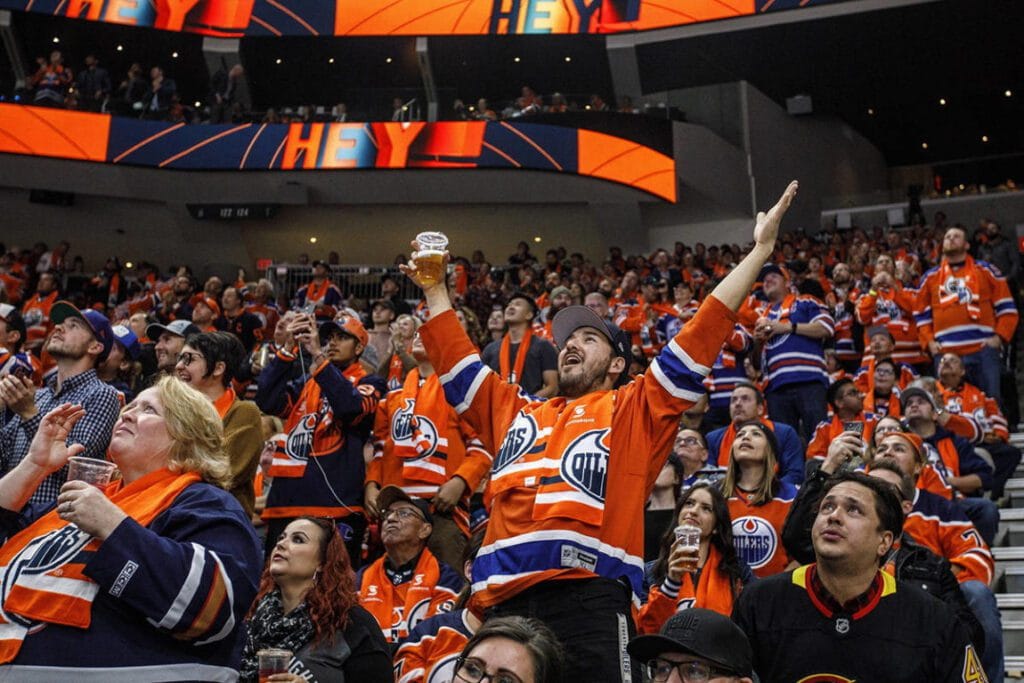 Nhl Fans Edmonton 1150X767 1