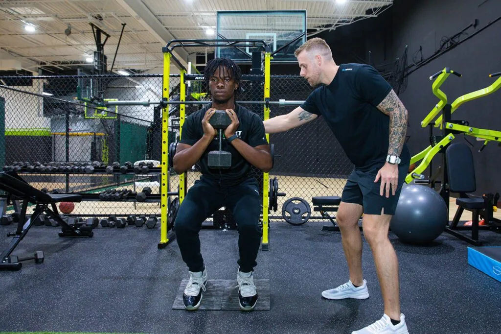 Optimal Athlete Recovery: Why the Yaheetech 10-Inch Full Mattress is Ideal for Rest 11 Why Every Everyday Athlete Needs Regular Physical Therapy Beyond Injury Recovery 3
