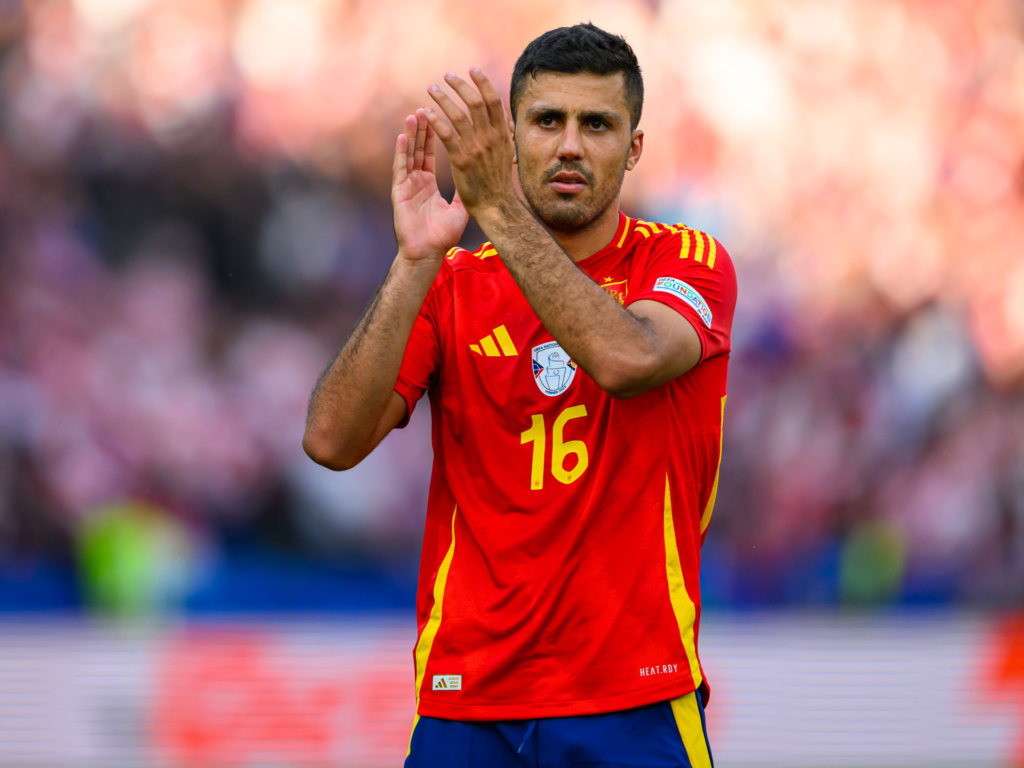 Rodri Spain Applauds Audience Uefa 909768561