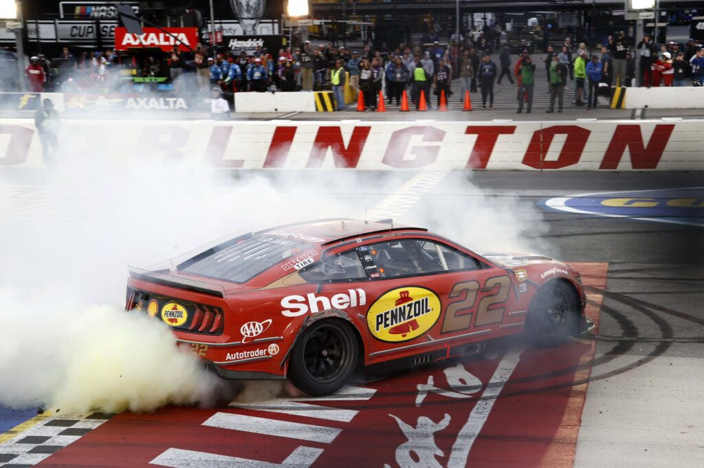 The Goodyear 400 in Darlington: Tickets, Drivers, and More 8 FSRcCnhXIAEx850