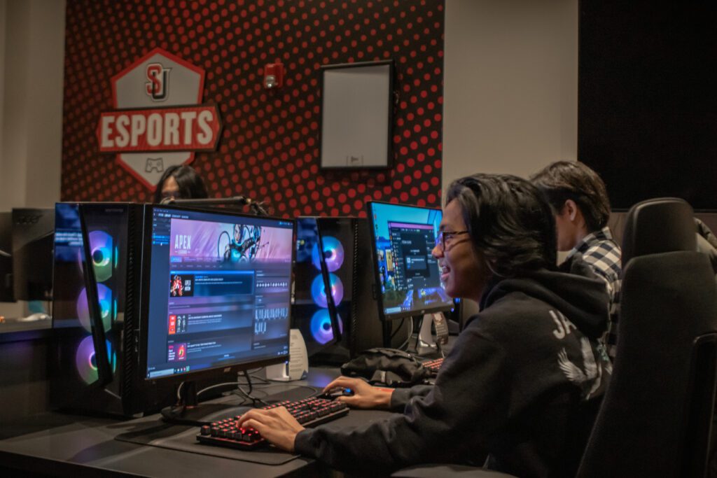 Esports Infrastructure 101: What Powers Today’s Top Teams? 3 SU EsportsAndGamingClub as 020