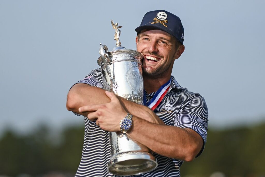 Inside the 5 Biggest LIV Golf Contracts of 2025 6 2157348570.0