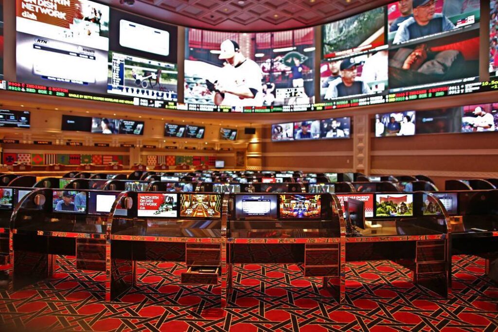 How the Casino World Is Influencing Modern Sports Betting in 2025 2 Sportsbooks in Las Vegas