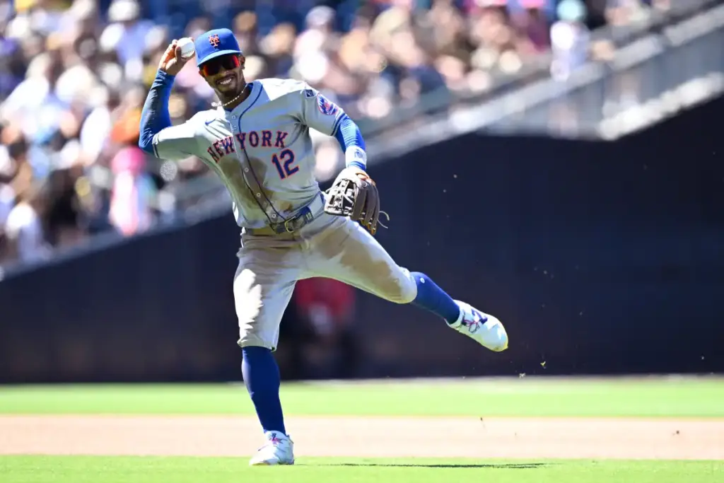 MLB’s Wild Card Race: Who Is in the Driver’s Seat? 3 2024 08 25T213915Z 1935032765 MT1USATODAY24078269 RTRMADP 3 MLB NEW YORK METS AT SAN DIEGO PADRES
