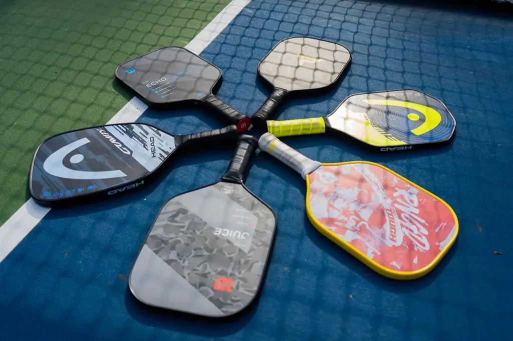 Best Pickleball Paddles 2025: Beginner-to-Pro Buying Guide 4 DSC02101