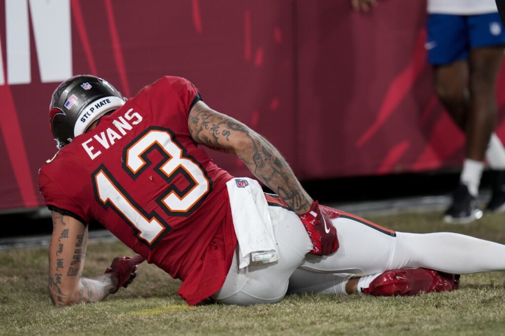 NFL Week 4 Odds: Opening Lines, Key Injuries, and Betting Trends 4 download 55