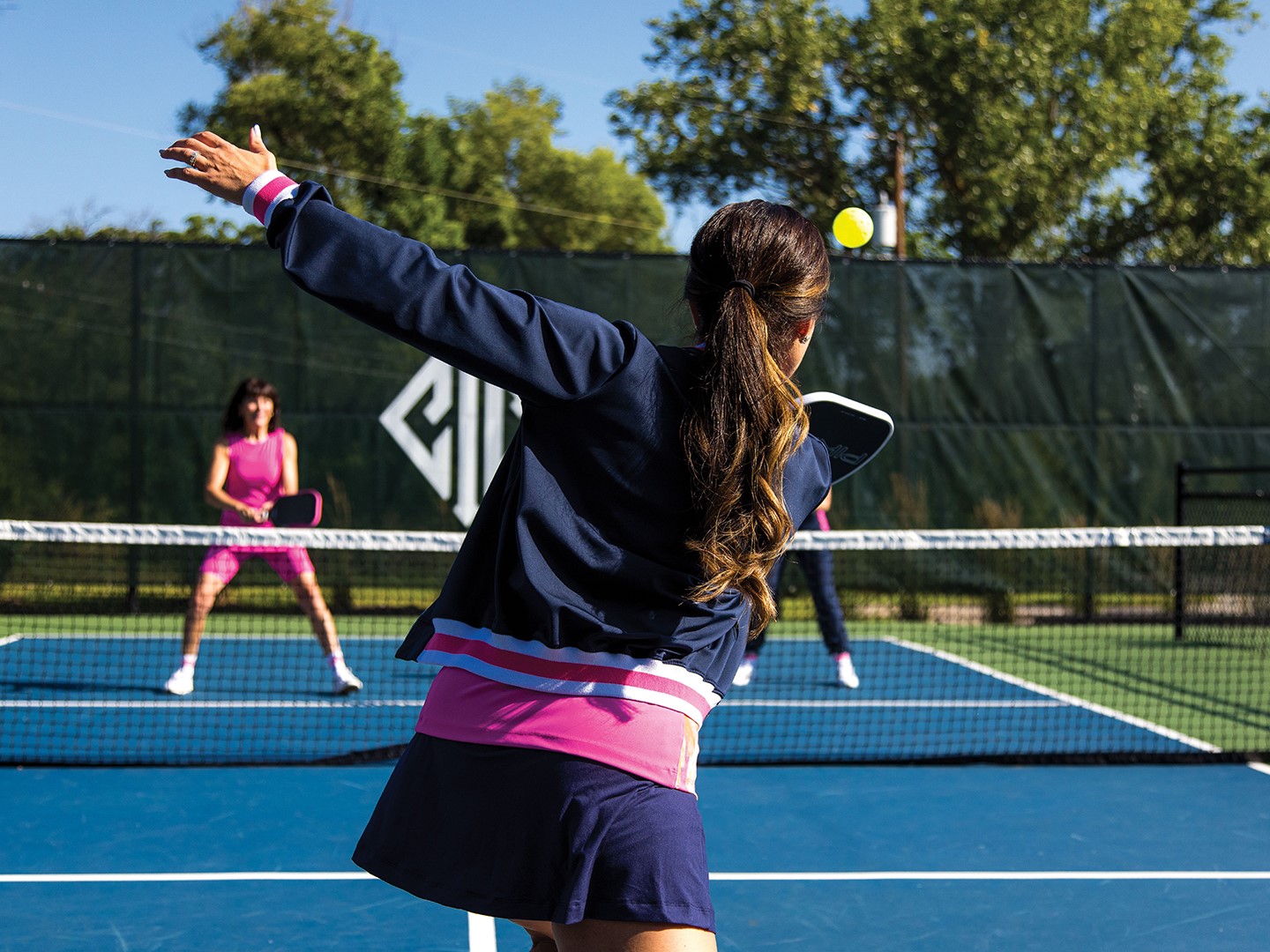 Complete Guide To Pickleball Clothing 2025: Hot, Cold, Indoor, Outdoor 1 Guide To Pickleball Clothing